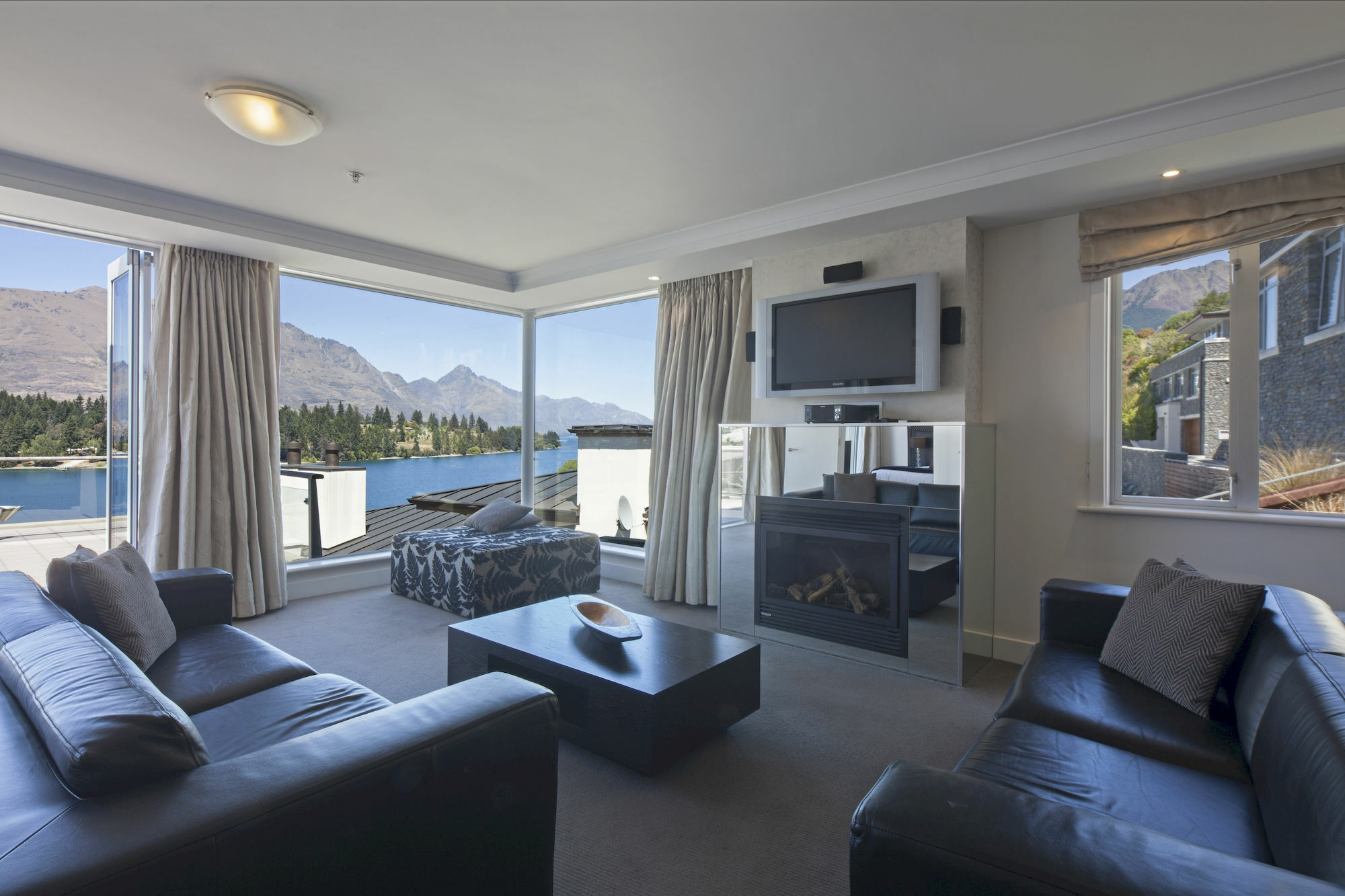 Luxury Lake Suites Queenstown Eksteriør bilde