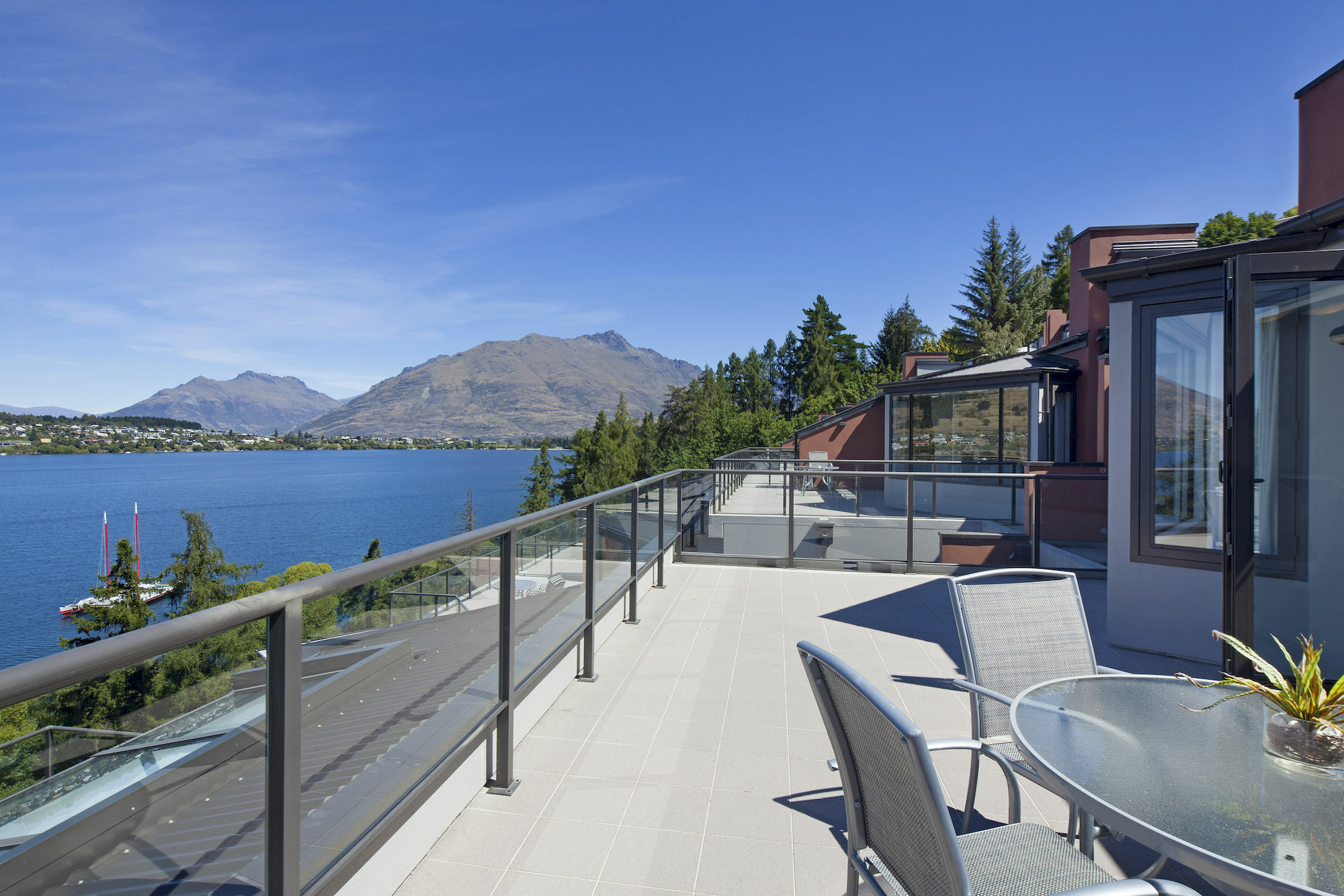 Luxury Lake Suites Queenstown Eksteriør bilde